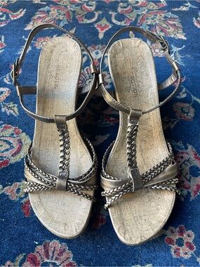 Kenneth Cole Metallic Bronze Braided T-Strap Sandals